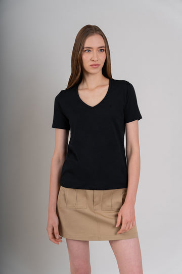 POLO MUJER CUELLO V MC -  PIMA | NEGRO