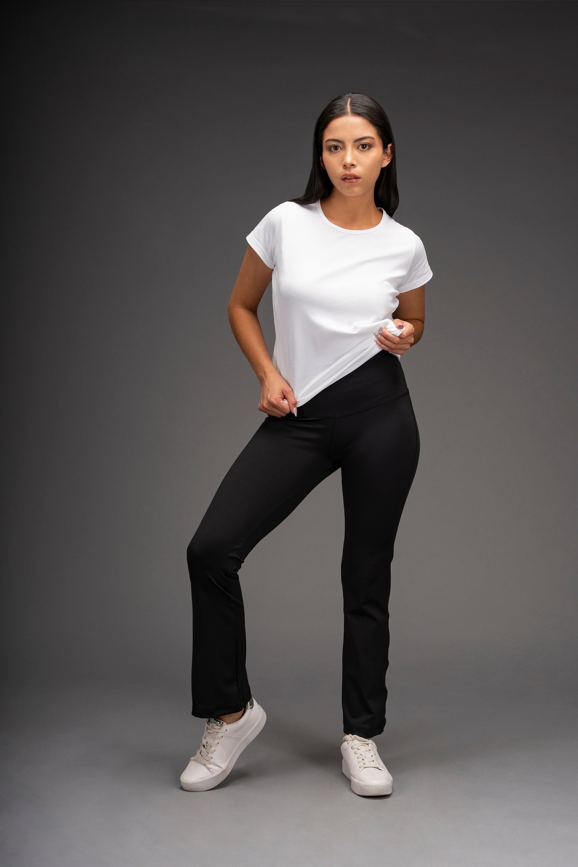 PANTALONETA LARGA NEGRO