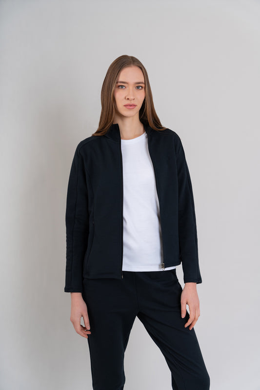 CASACA CON CAPUCHA | NEGRO